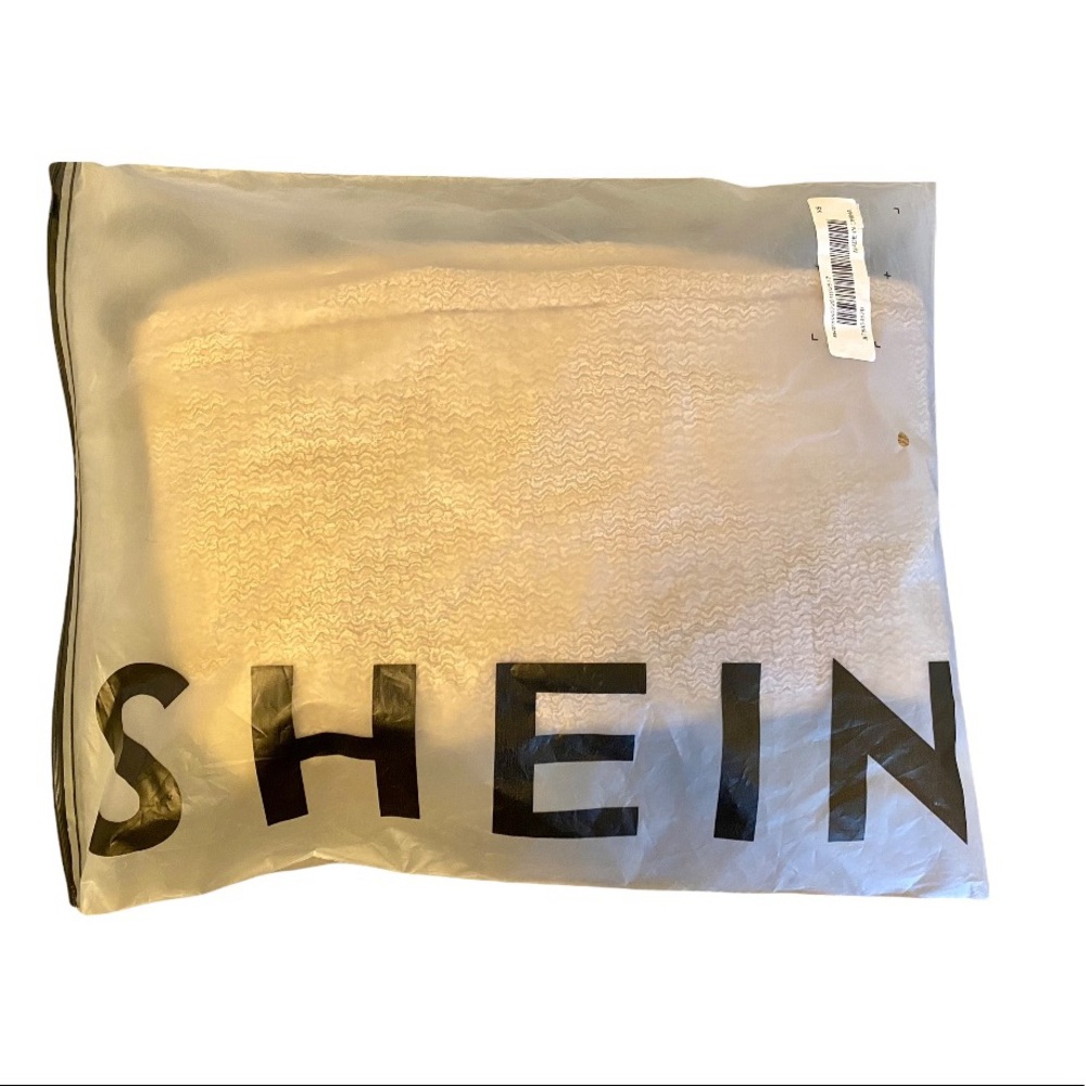 [Shein] Cut out Maxi Dress - Picture 3 of 4